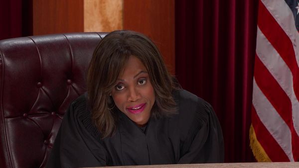 Hot Bench - High-Speed Brake Fail?!; Texts Escalate to Restraining Order