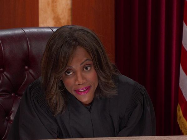Hot Bench - High-Speed Brake Fail?!; Texts Escalate to Restraining Order