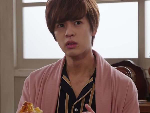 Kamen Rider ZI-O - 2008: Despierta, primer amor