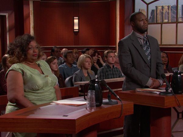 Hot Bench - Follow the Money!; Bootleg Cellphone Scam?