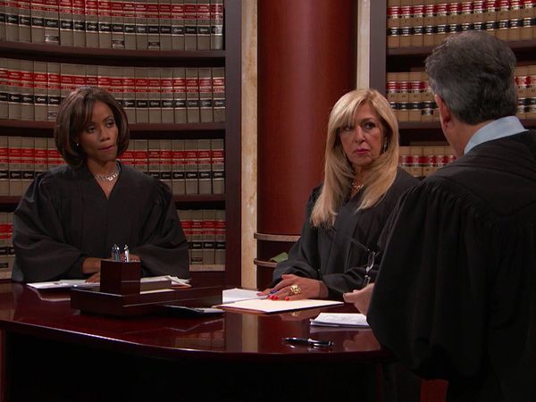 Hot Bench - Don't Call Me Bridezilla!; Toilet Cleaning Debacle!