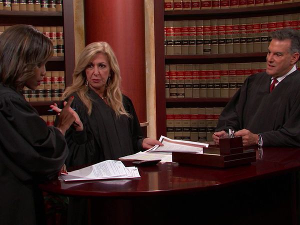 Hot Bench - Secret Vacation, Public Break-Up!; ATV Theft or Scam?