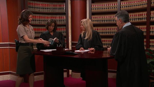 Hot Bench - Dishwasher Disaster!; Rabbits, Rent and Rowdiness