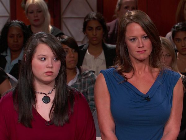 Hot Bench - 100,000 Miles of Fraud?!; Facebook Message Saves the Day!