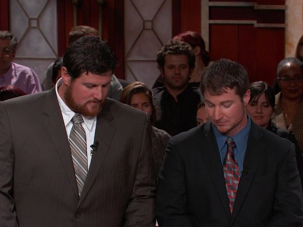 Hot Bench - Zumba Dance Class Catfight!; Wedding Dress Pain and Suffering!