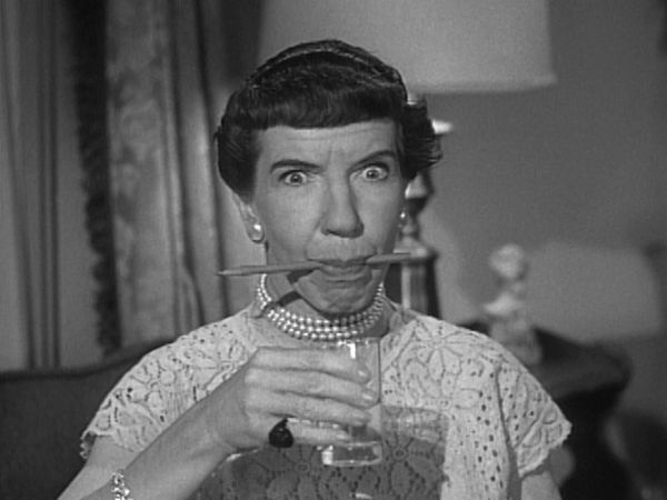 The Abbott and Costello Show - Honeymoon House