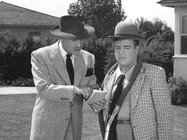 The Abbott and Costello Show - The Vacuum Cleaner Salesman