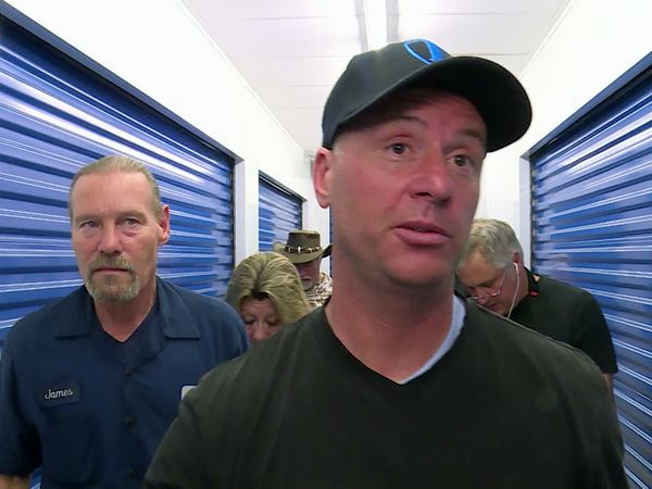 Storage Wars: Northern Treasures - Worst Laid Plans
