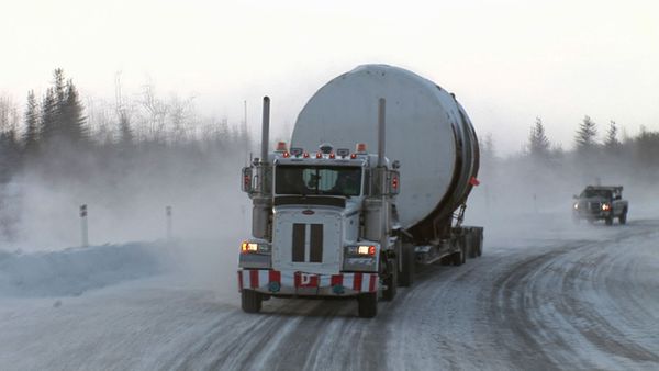 Ice Road Truckers - On The Edge