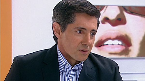 Pecados ajenos - Al pan, pan y al vino, vino