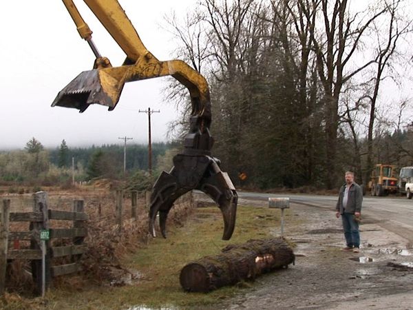 Ax Men - Picking Up the Pieces