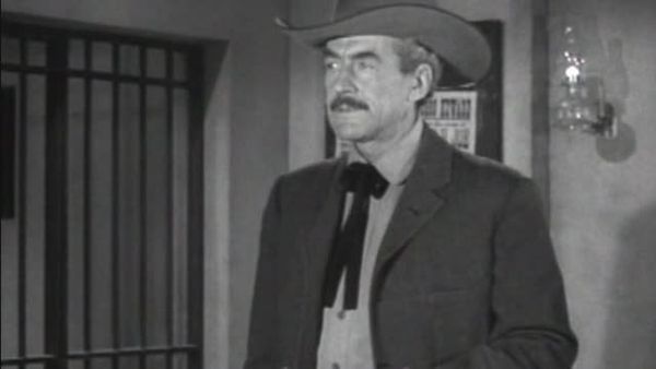 Annie Oakley - Annie Gets Her Man