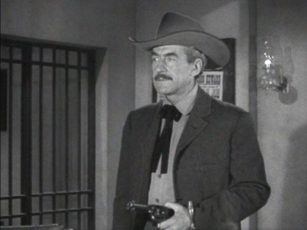 Annie Oakley - Annie Gets Her Man