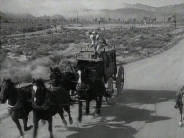 Annie Oakley - Amateur Outlaw