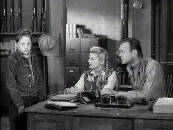 Annie Oakley - Tuffy