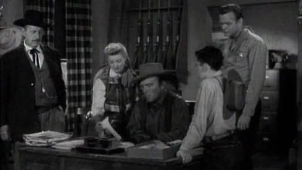 Annie Oakley - Annie and the Miser