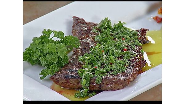 Sazón para el Mundo - Salsas Verdes: Chimichurri, Piquillo y Guacamole