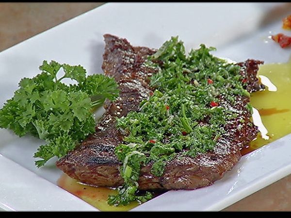 Sazón para el Mundo - Salsas Verdes: Chimichurri, Piquillo y Guacamole