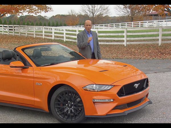 Motor Week - 2020 Ford Mustang Shelby GT500 & 2019 Audi Q3