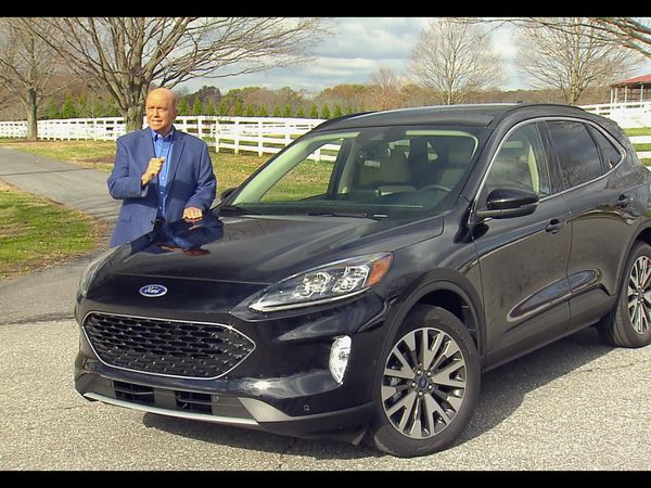 Motor Week - 2020 Ford Escape & 2020 Porsche 911
