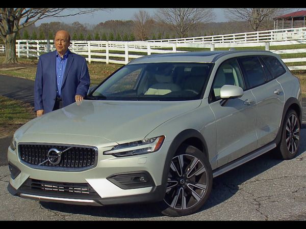 Motor Week - 2019 Volvo V60 T5 Cross Country & 2020 Mazda 3