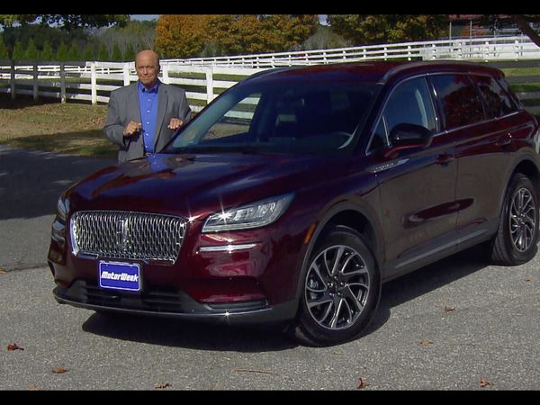 Motor Week - 2020 Lincoln Corsair & 2020 Nissan Versa