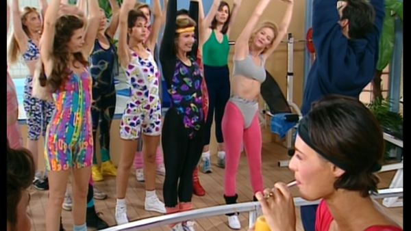 Les filles d'à côté - La stratégie Mac Mahon