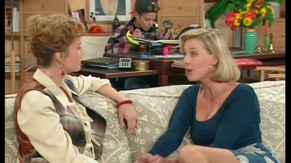 Les filles d'à côté - La foulure