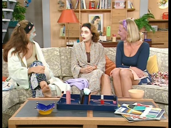 Les filles d'à côté - Les fleurs