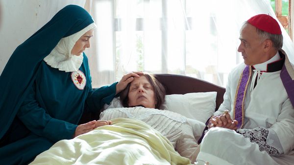 Laura, una vida extraordinaria - Laura - Capítulo 24