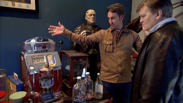 American Pickers - Frank Bears All
