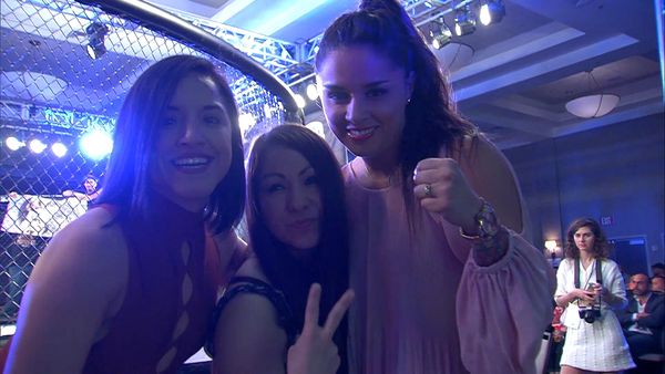Combate Américas - Combate 11: Burbank, California
