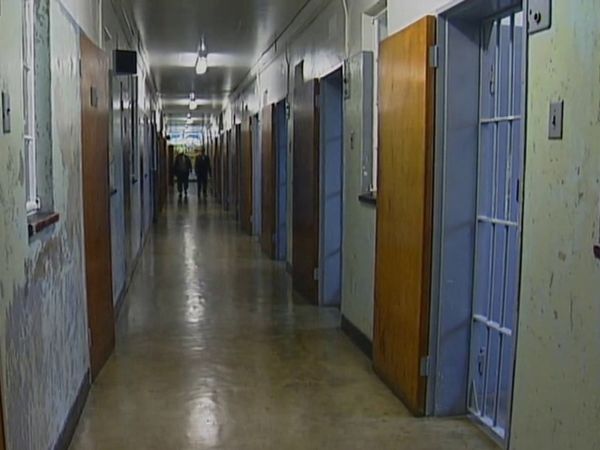 Mandela - Prison
