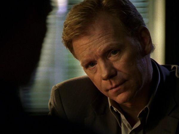 CSI: Miami en español - Agarre mortal