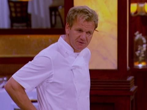 Hell’s Kitchen en español - 16 Chefs Compiten