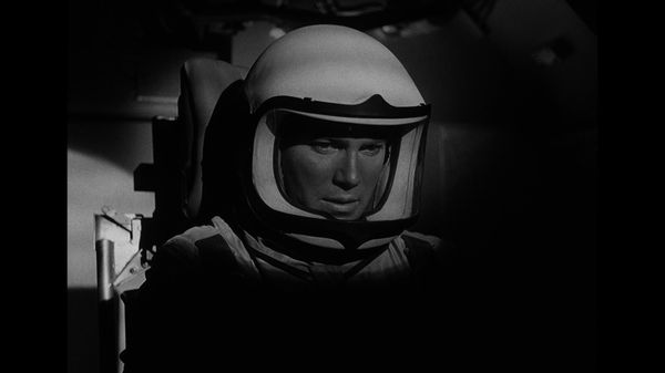 The Outer Limits: 1963 - Cold Hands, Warm Heart