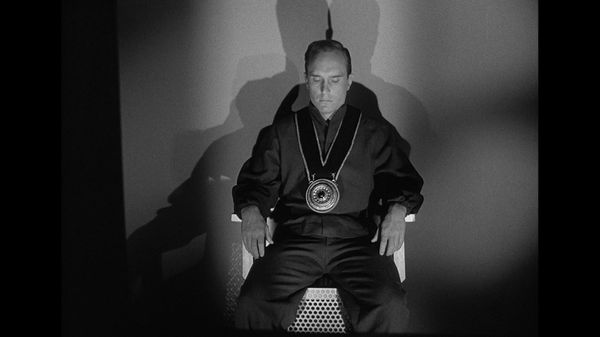 The Outer Limits: 1963 - The Chameleon