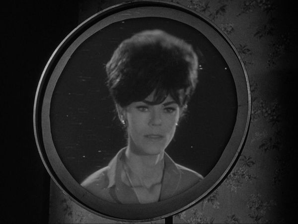The Outer Limits: 1963 - O.B.I.T.