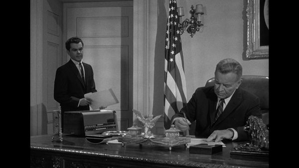 The Outer Limits: 1963 - The Hundred Days Of The Dragon
