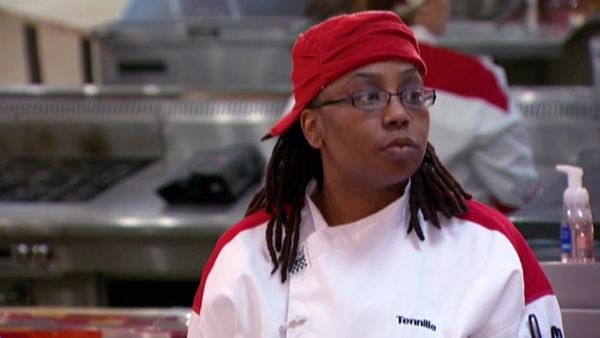 Hell’s Kitchen en español - 15 Chefs Compiten