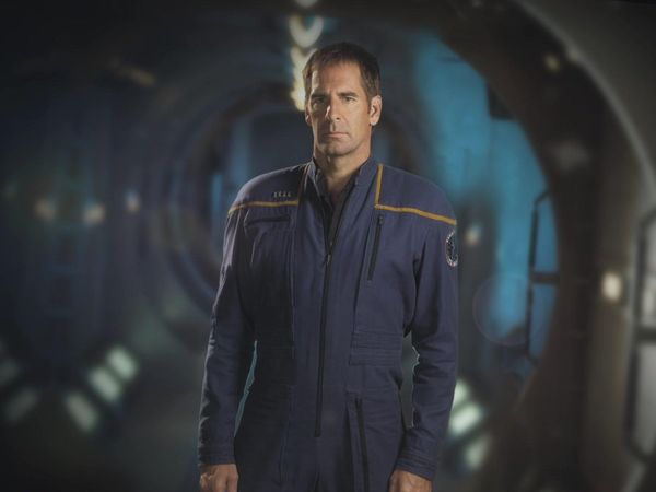The Captains Close Up - The Captains Close Up: S1 E5 - Scott Bakula