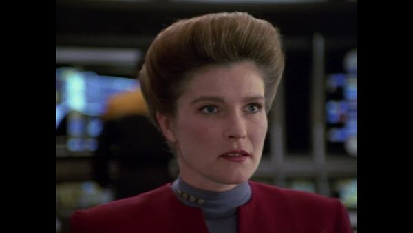 The Captains Close Up - The Captains Close Up: S1 E4 - Kate Mulgrew