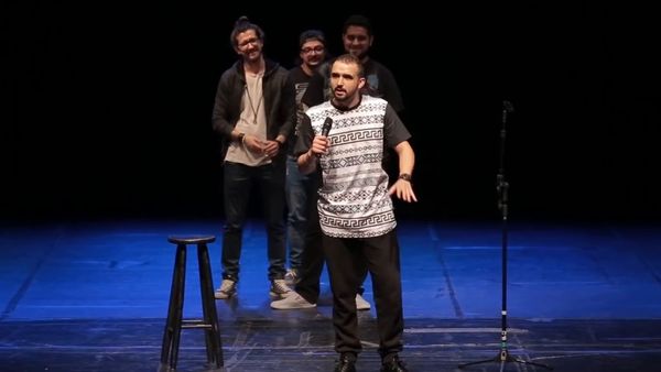 4 Amigos: Fila de piadas - Netflix