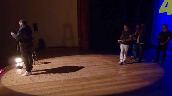 4 Amigos: Fila de piadas - Coisas da Vida