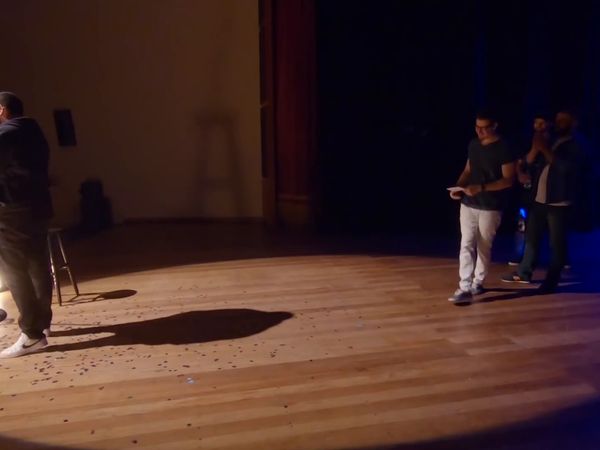 4 Amigos: Fila de piadas - Coisas da Vida