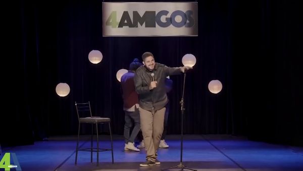 4 Amigos: Fila de piadas - Motel