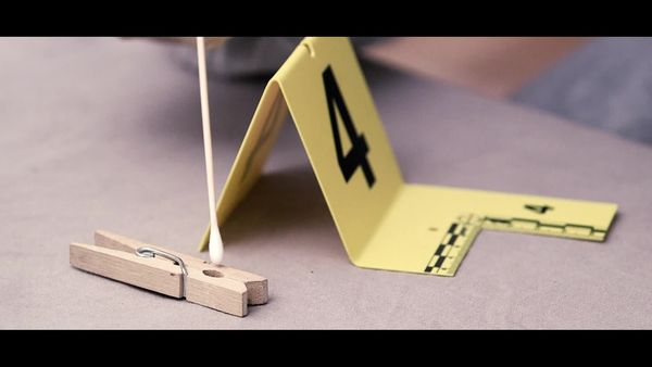 Evidencias del Crimen - Cita Mortal en Internet
