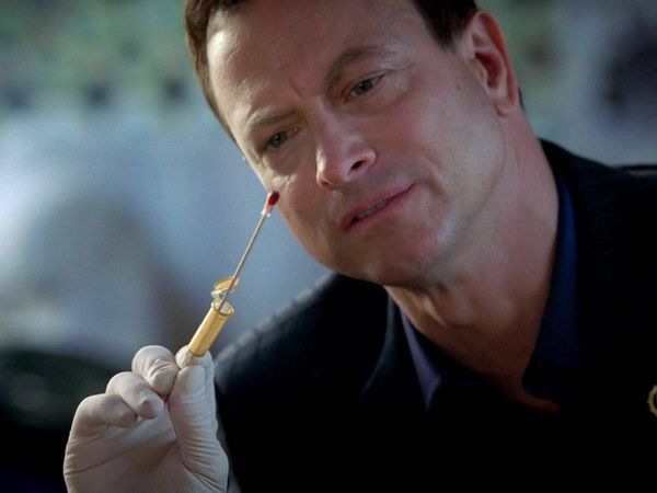 CSI: New York en español - El embrujo de Edipo.