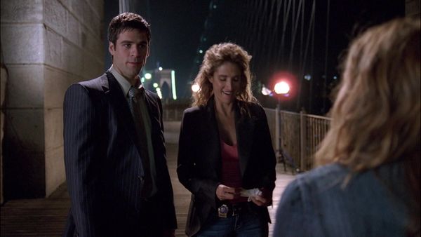 CSI: New York en español - Gente con dinero
