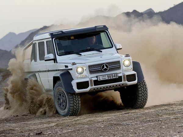 4x4 - Das Allrad Magazin - Offroader extrem